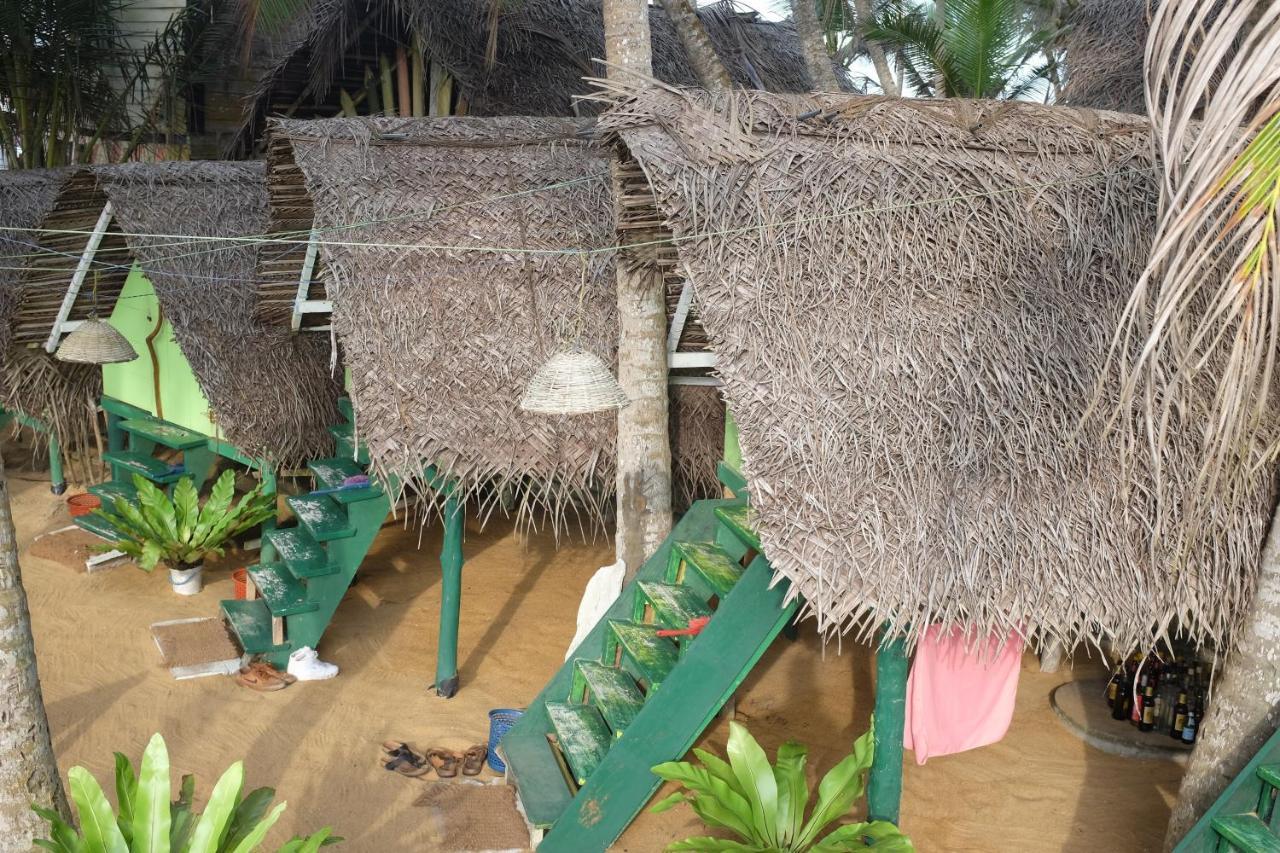 Oynise Beach Cabin Galle Zewnętrze zdjęcie