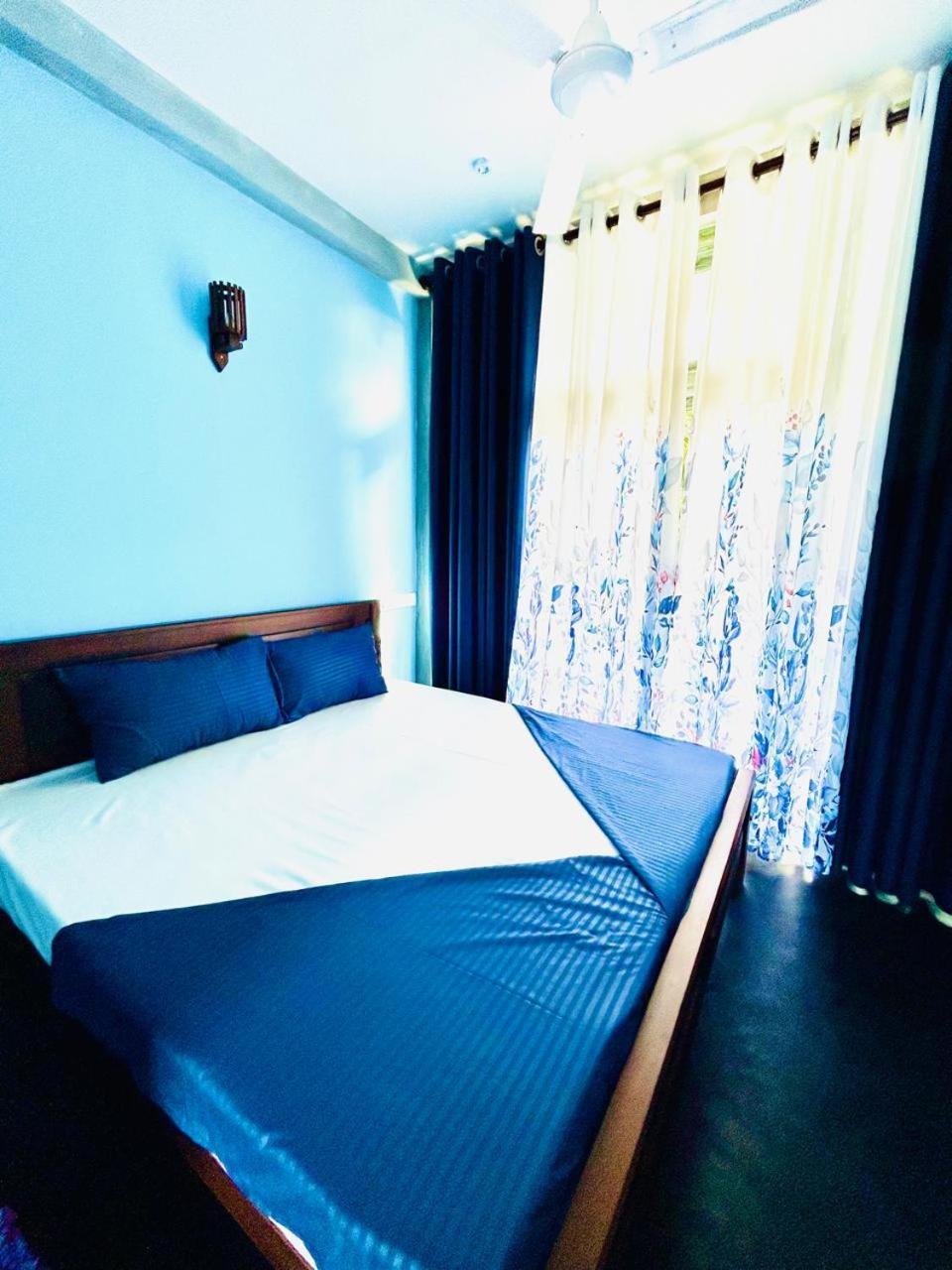 Oynise Beach Cabin Galle Pokój zdjęcie